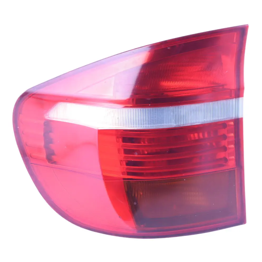 Lampa Tylna Lewy Tył do BMW X5 E70 o numerze 7200817 BMW X5 E70 Lampa Tylna Lewy Tył - SKU 7200817-1 - Numer Części 7200817