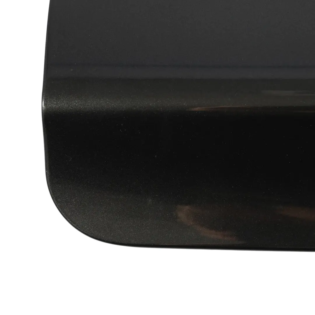 F11N LCI Sportello Coperchio Carburante Sophisto Grey - B90 per BMW F11 con numero di parte 7206566 BMW F11 F11N LCI Sportello Coperchio Carburante Sophisto Grey - B90 - SKU 7206566-SBR - Numero di parte 7206566