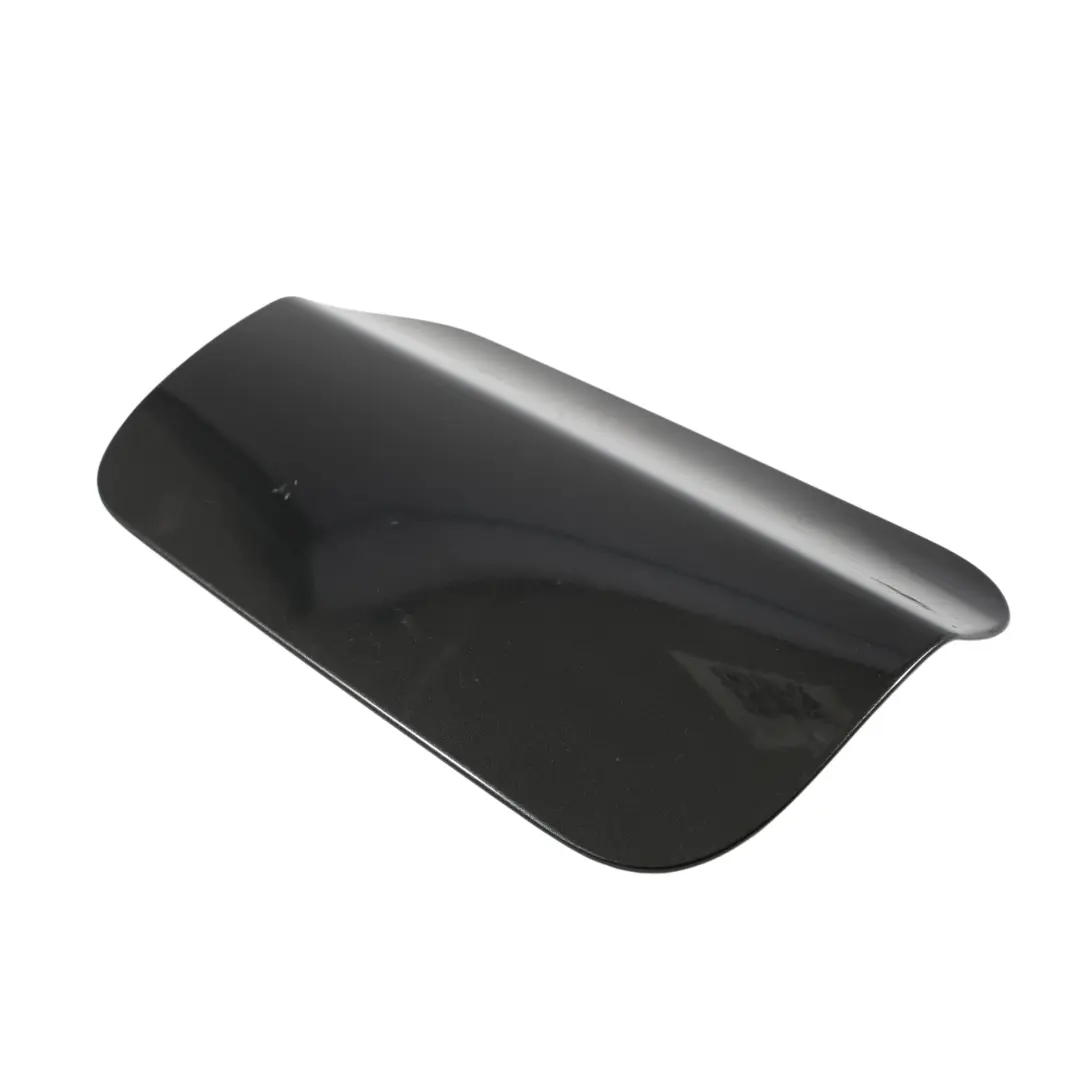 F11N LCI Fill-in Flap Filler Fuel Cover Sophisto Grey - B90 to BMW F11 with Part number 7206566 BMW F11 F11N LCI Fill-in Flap Filler Fuel Cover Sophisto Grey - B90 - SKU 7206566-SBR - Part number 7206566