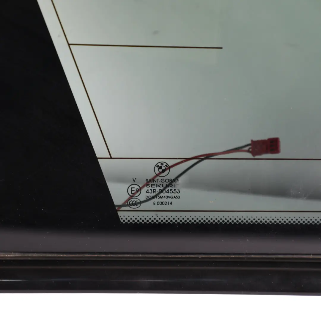 Joint de vitre latérale noire arrière gauche AS3 7207883 pour BMW X5 E70 à propos du numéro de pièce 7207885 BMW X5 E70 Joint de vitre latérale noire arrière gauche AS3 7207883 - SKU 7207885-5 - Numéro de pièce 7207885