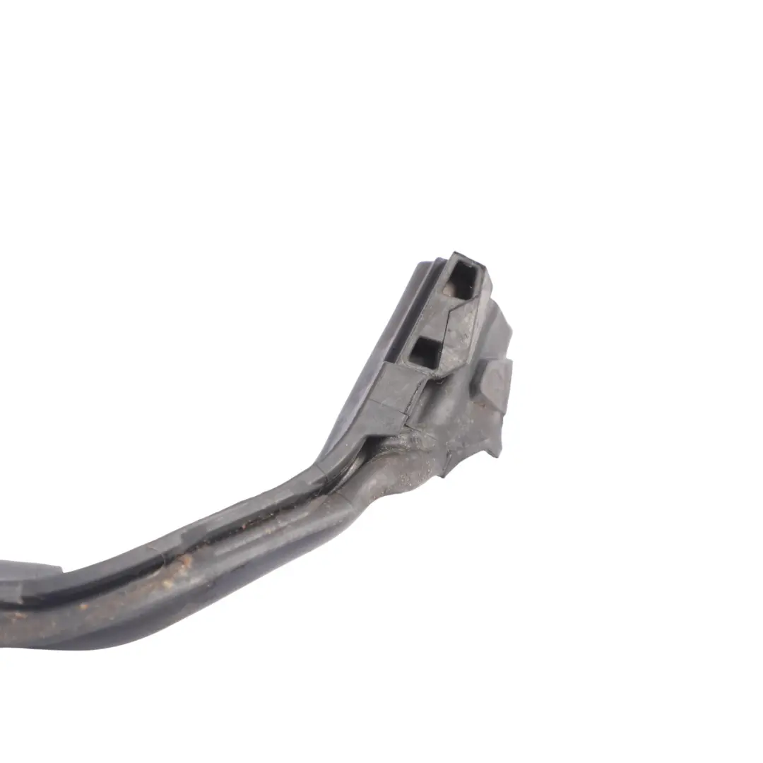 Folding Roof Top Rubber Cover Left N/S to BMW F12 with Part number 7227799 BMW F12 Folding Roof Top Rubber Cover Left N/S - SKU 7227799 - Part number 7227799