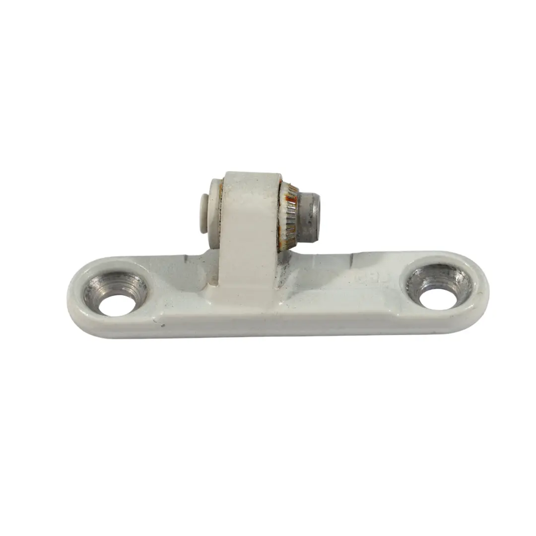 Supporto Piastra Cerniera Superiore Porta Anteriore Sinistra per BMW F06 F12 F13 con numero di parte 7228155 BMW F06 F12 F13 Supporto Piastra Cerniera Superiore Porta Anteriore Sinistra - SKU 7228155-AW1 - Numero di parte 7228155