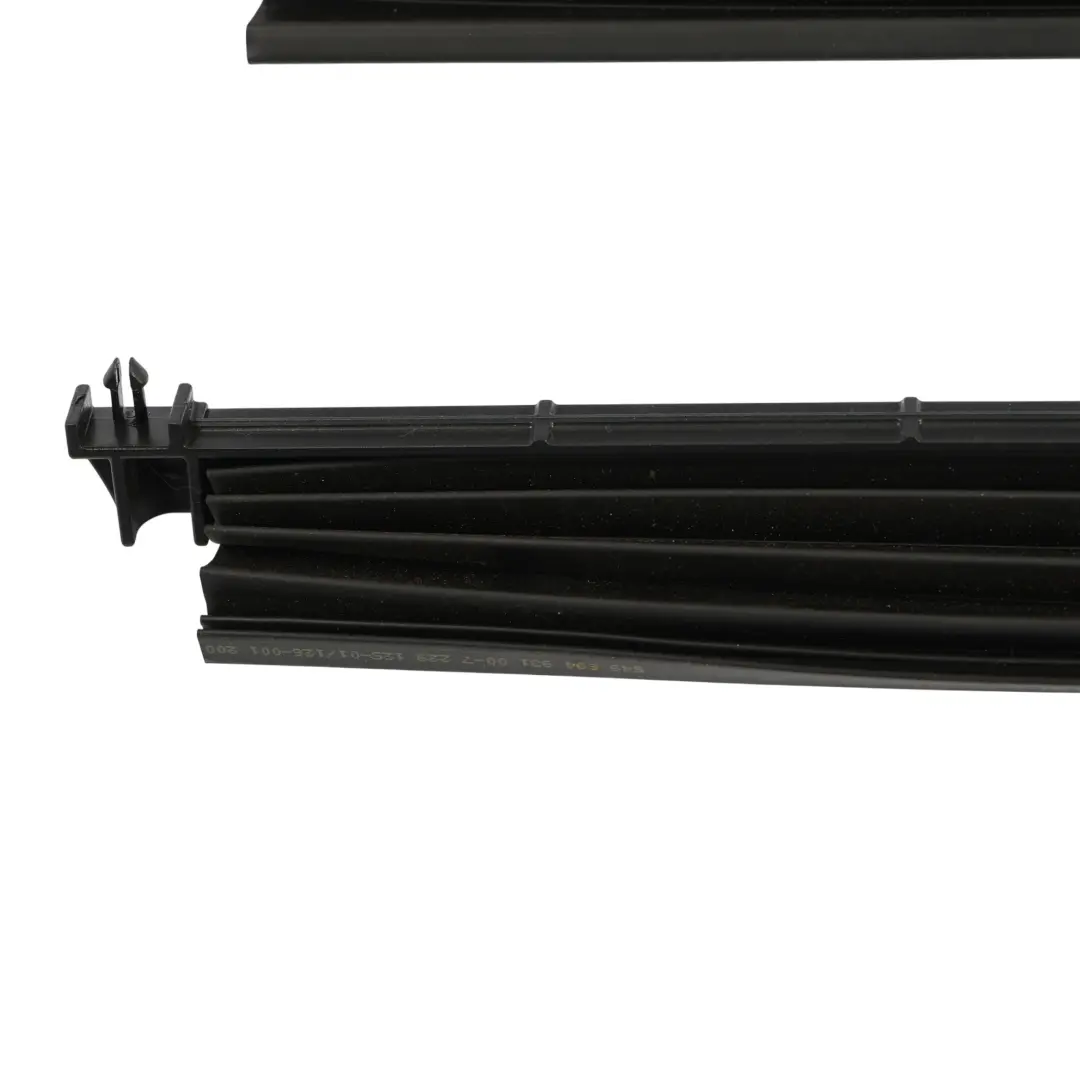 Sealing Seal Gasket Roof Frame Left Right N/O/S Set 7229126 to BMW F11 with Part number 7229125 BMW F11 Sealing Seal Gasket Roof Frame Left Right N/O/S Set 7229126 - SKU 7229125 - Part number 7229125