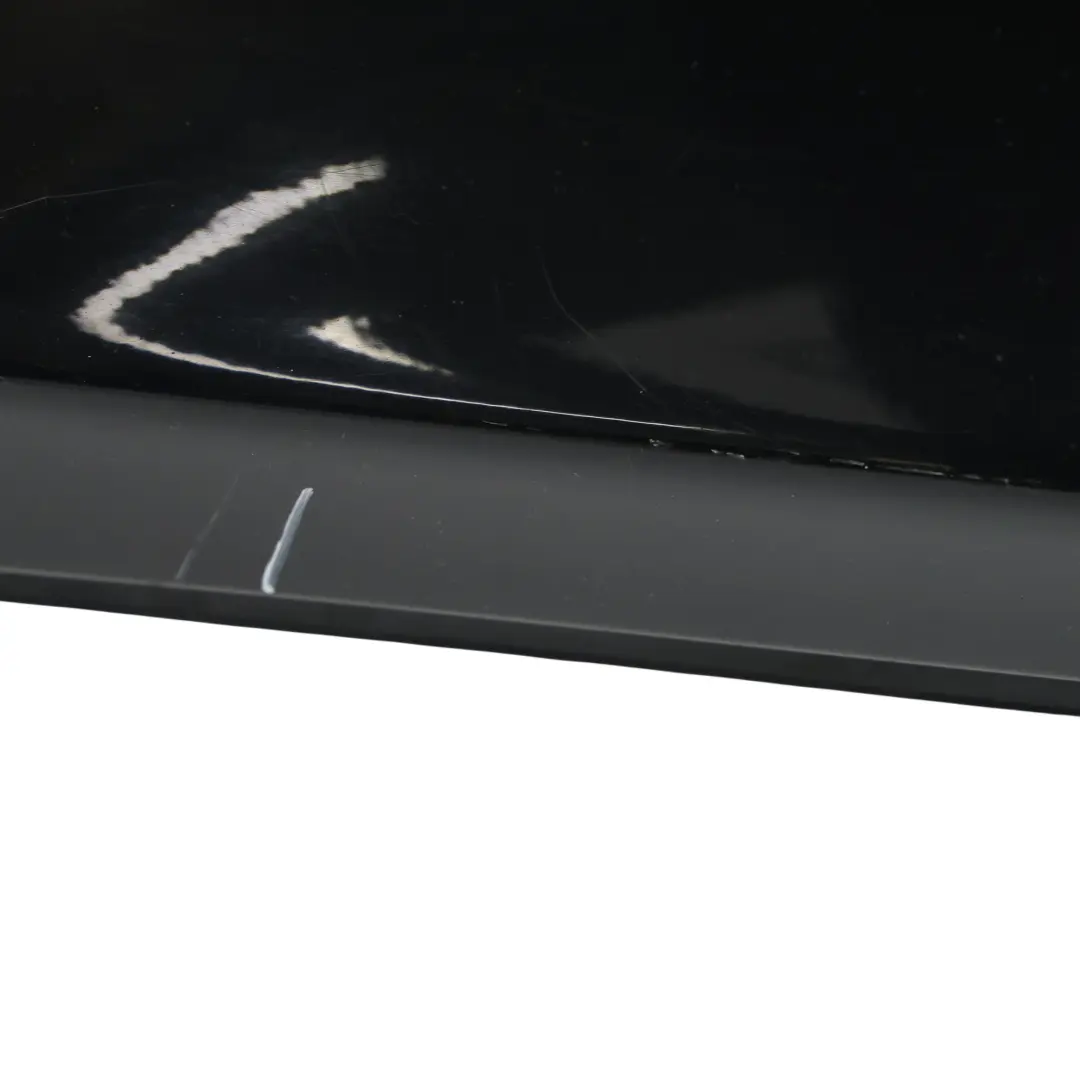 Pannello Laterale Anteriore Sinistro Parafango Black Sapphire - 475 per BMW Z4 E89 con numero di parte 7232667 BMW Z4 E89 Pannello Laterale Anteriore Sinistro Parafango Black Sapphire - 475 - SKU 7232667-BS1 - Numero di parte 7232667