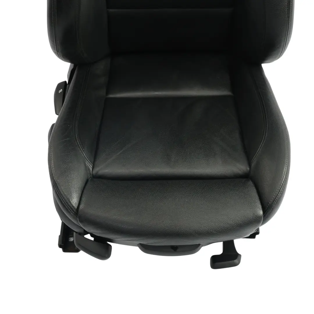 Asiento Deportivo Delantero Derecho Calefactado Cuero Negro para BMW E90 E91 LCI con número de pieza 7246858 BMW E90 E91 LCI Asiento Deportivo Delantero Derecho Calefactado Cuero Negro - SKU 7246858-4 - Número de pieza 7246858