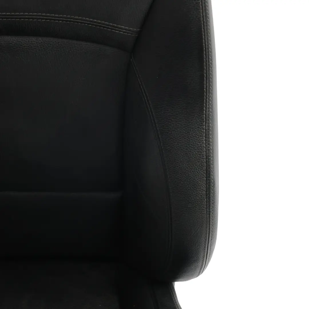 Sedile Anteriore Sportivo Destro Riscaldato Pelle Nera Dakota per BMW E90 E91 LCI con numero di parte 7246858 BMW E90 E91 LCI Sedile Anteriore Sportivo Destro Riscaldato Pelle Nera Dakota - SKU 7246858-4 - Numero di parte 7246858