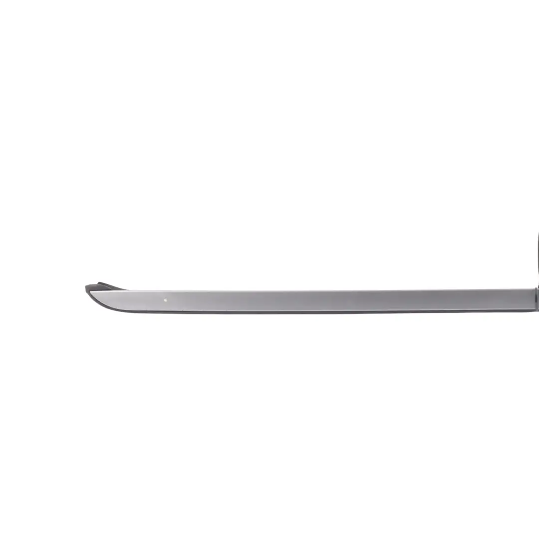 Modanatura Parabrezza Anteriore Destra Grigio Space - A52 per BMW X5 E70 con numero di parte 7250396 BMW X5 E70 Modanatura Parabrezza Anteriore Destra Grigio Space - A52 - SKU 7250396-SCG - Numero di parte 7250396