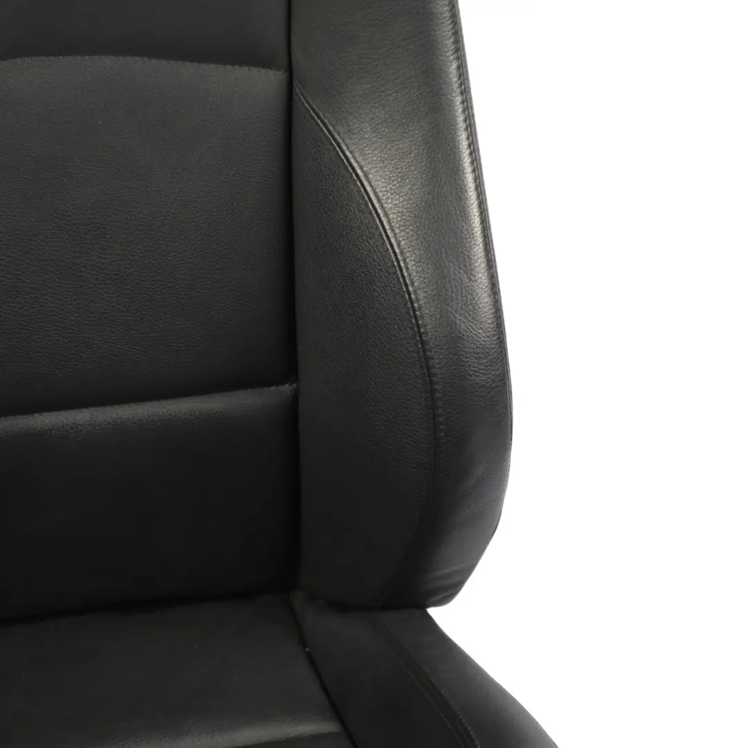 Asiento Delantero Sport Calefacción Cuero Negro Derecho para BMW E87 con número de pieza 7251068 BMW E87 Asiento Delantero Sport Calefacción Cuero Negro Derecho - SKU 7251068-1 - Número de pieza 7251068