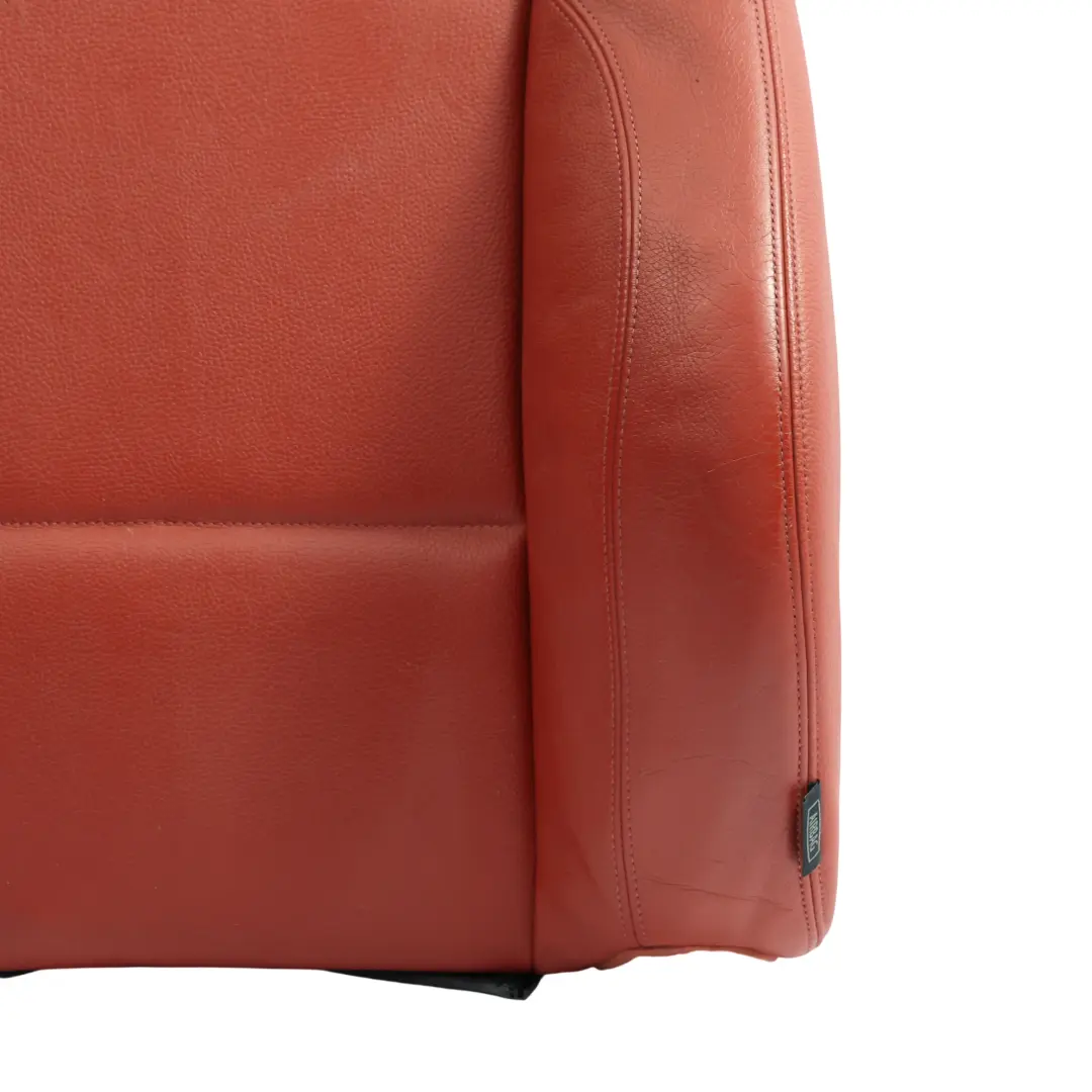 Respaldo Asiento Delantero M Sport Izquierdo Cuero Rojo para BMW E88 Convertible con número de pieza 7257495 BMW E88 Convertible Respaldo Asiento Delantero M Sport Izquierdo Cuero Rojo - SKU 7257495-4 - Número de pieza 7257495