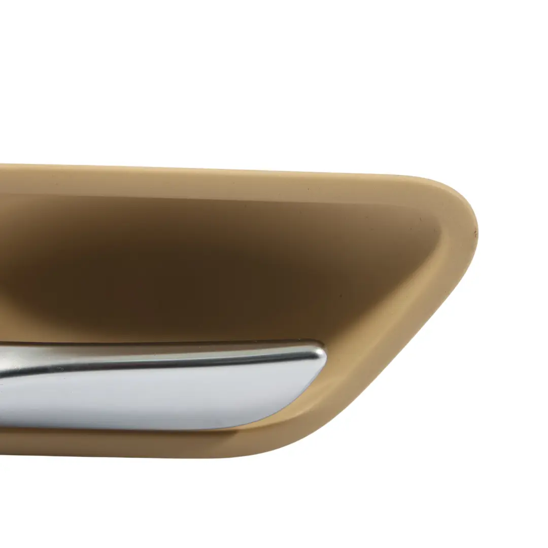 Manija De La Puerta Cubierta Delantera Izquierda Veneto Beige para BMW F30 F32 con número de pieza 7260089 BMW F30 F32 Manija De La Puerta Cubierta Delantera Izquierda Veneto Beige - SKU 7260089-1 - Número de pieza 7260089