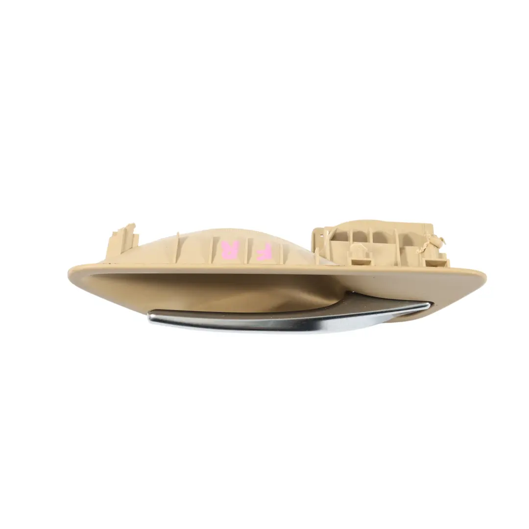 Door Handle Grab Inside Interior Right O/S Venetobeige to BMW F30 F31 F32 with Part number 7260090 BMW F30 F31 F32 Door Handle Grab Inside Interior Right O/S Venetobeige - SKU 7260090 - Part number 7260090