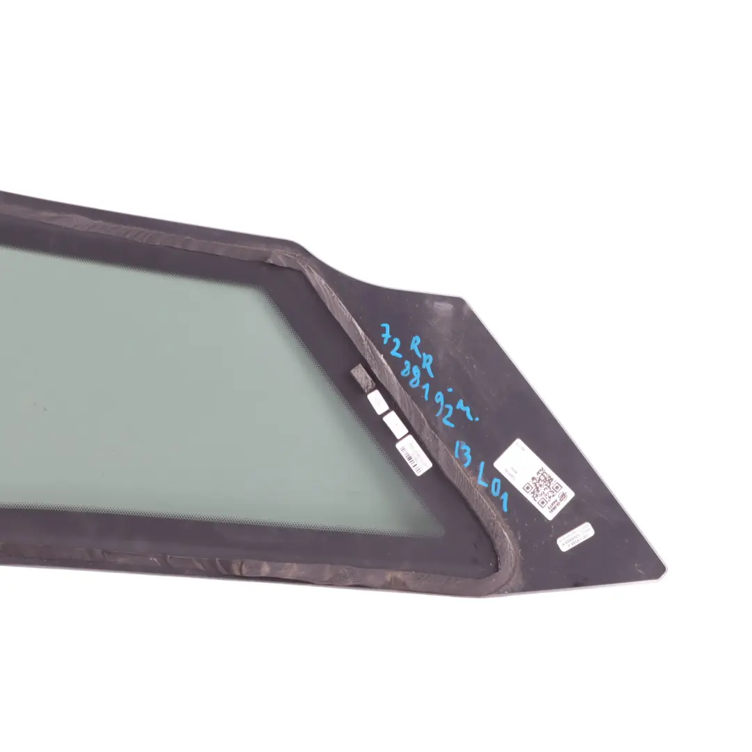 Vitre BMW i3 I01 Panneau latéral arrière droit SSG teinté foncé pour à propos du numéro de pièce 7288192 Vitre BMW i3 I01 Panneau latéral arrière droit SSG teinté foncé - SKU 7288192 - Numéro de pièce 7288192