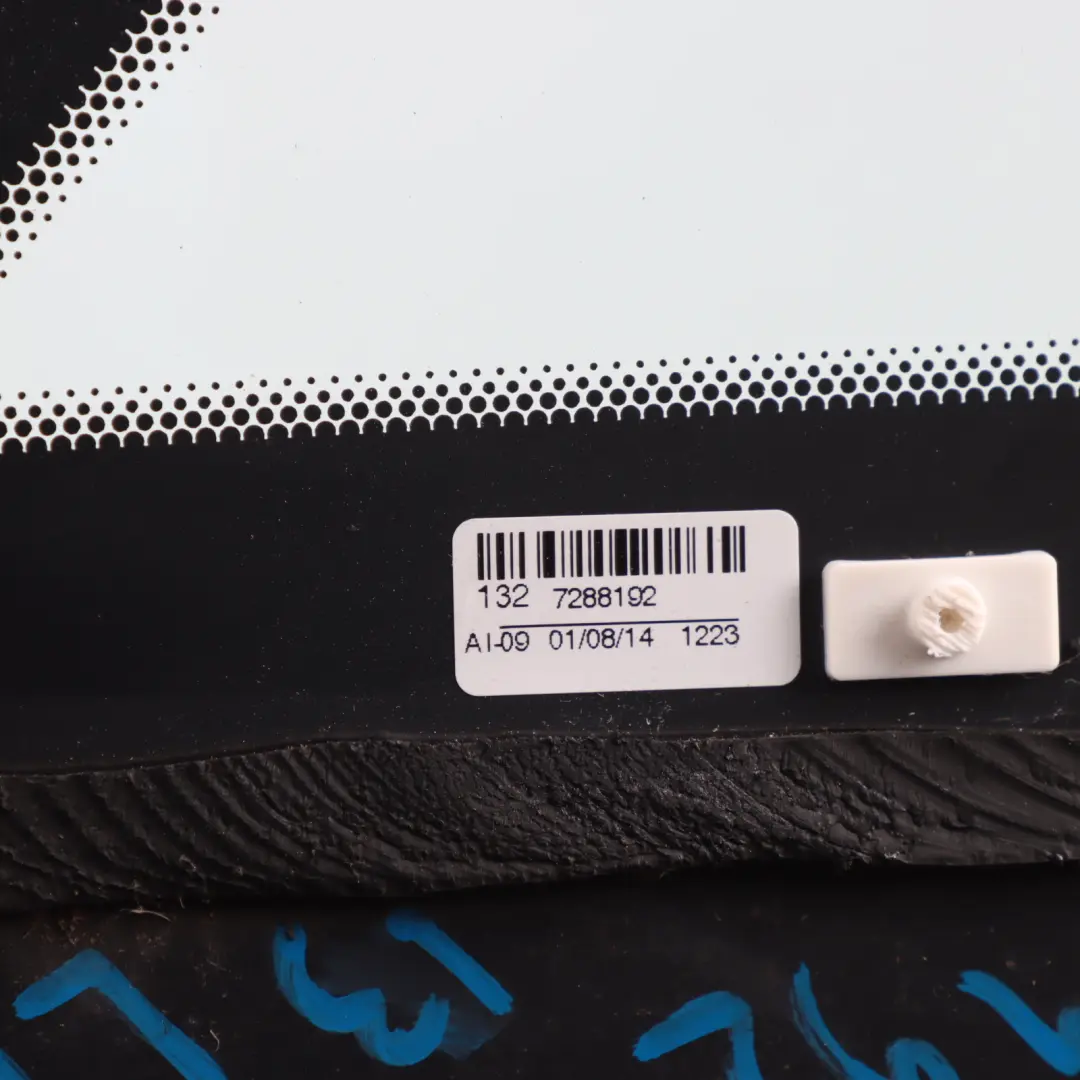 Szyba Karoseryjna Prawy Tył do BMW i3 I01 o numerze 7288192 BMW i3 I01 Szyba Karoseryjna Prawy Tył - SKU 7288192 - Numer Części 7288192