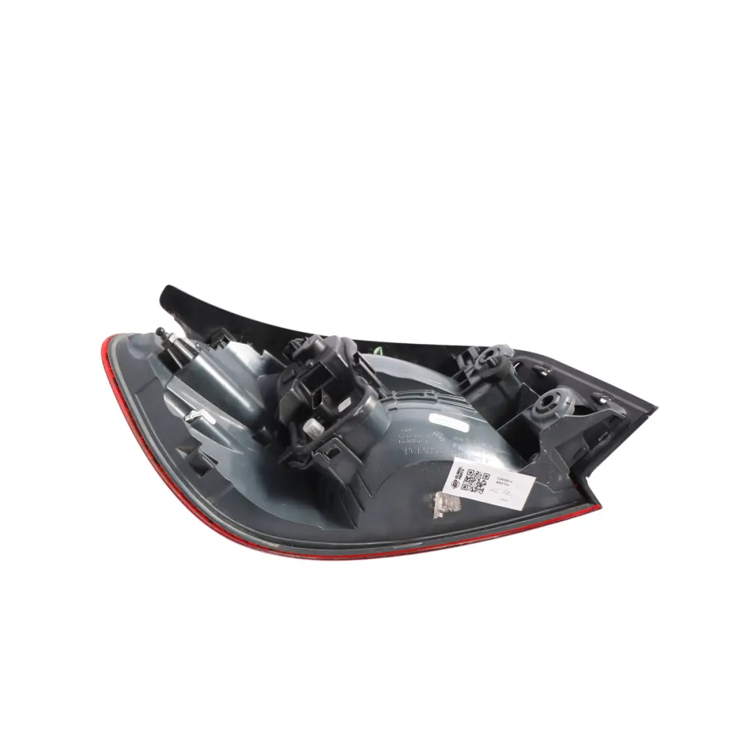 Light In The Side Panel Right O/S Lamp to BMW F32 F33 F36 F82 M4 Rear with Part number 7296098 BMW F32 F33 F36 F82 M4 Rear Light In The Side Panel Right O/S Lamp - SKU 7296098-4 - Part number 7296098