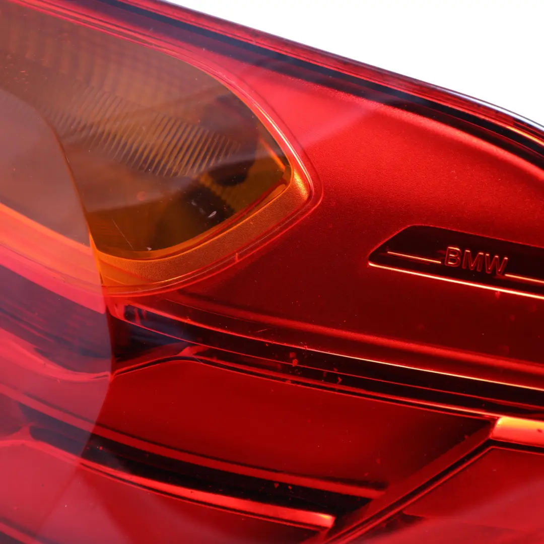 Light In The Side Panel Right O/S Lamp to BMW F32 F33 F36 F82 M4 Rear with Part number 7296098 BMW F32 F33 F36 F82 M4 Rear Light In The Side Panel Right O/S Lamp - SKU 7296098-4 - Part number 7296098