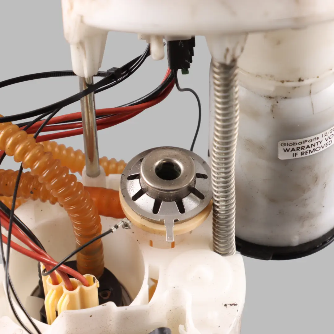 BMW F20 F21 F30 LCI Módulo De Alimentación De La Bomba De Combustible - SKU 7344066 - Número de pieza 7344066