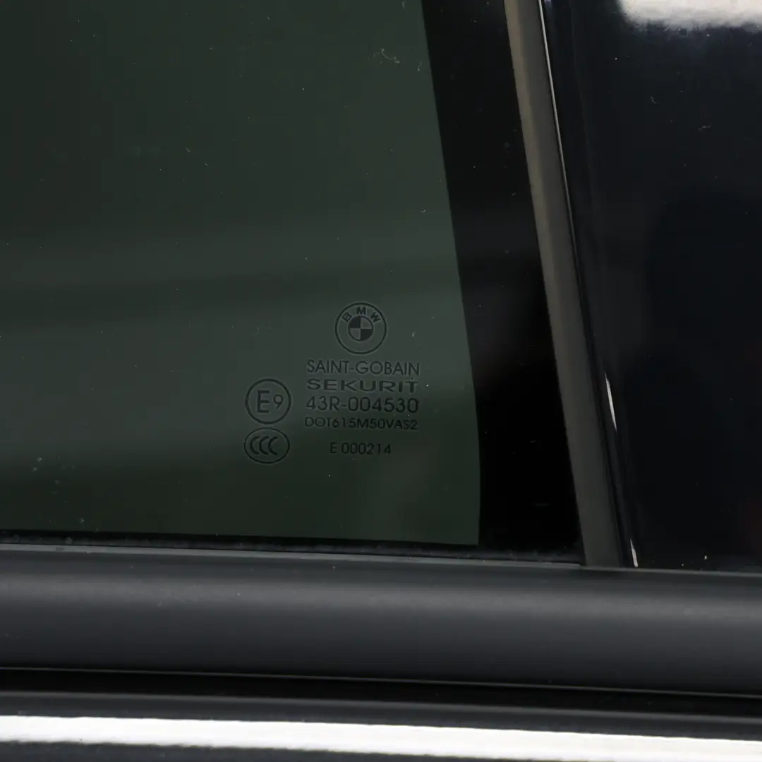 Drzwi Prawe Tylne Black Sapphire Czarny Metalik - 475 do BMW X6 F16 o numerze 7386744 BMW X6 F16 Drzwi Prawe Tylne Black Sapphire Czarny Metalik - 475 - SKU 7386744-BS - Numer Części 7386744