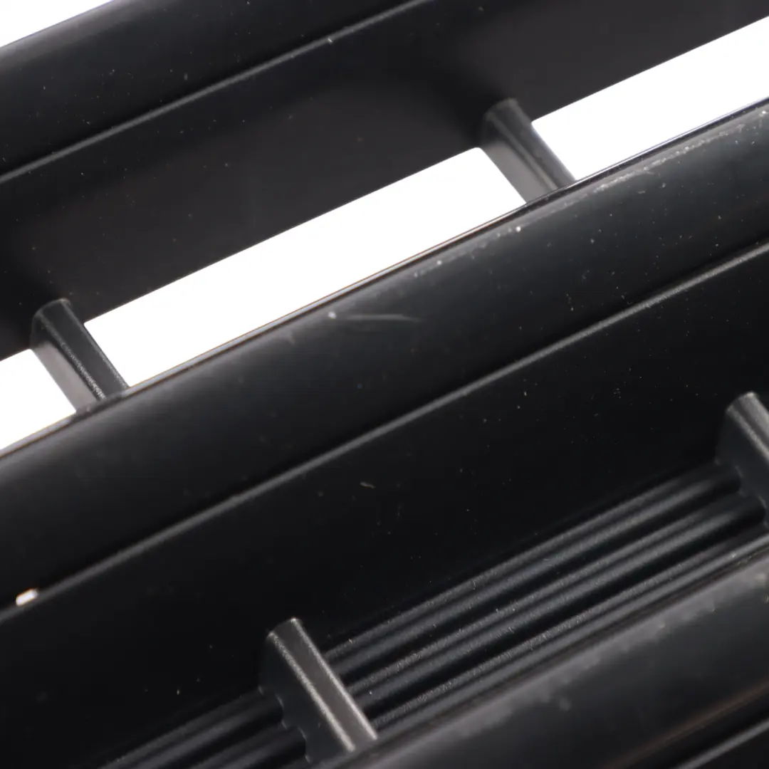 Mini F60 Countryman Grille Avant Grille Noir Chrome Panel Covering - SKU 7405396 - Numéro de pièce 7405396