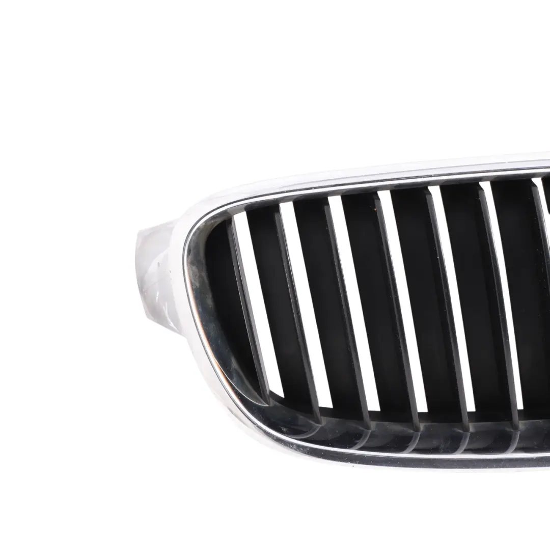 BMW F30 Moldura Parrilla Riñón Parachoques Delantero Derecho Cromo - SKU 7405836 - Número de pieza 7405836