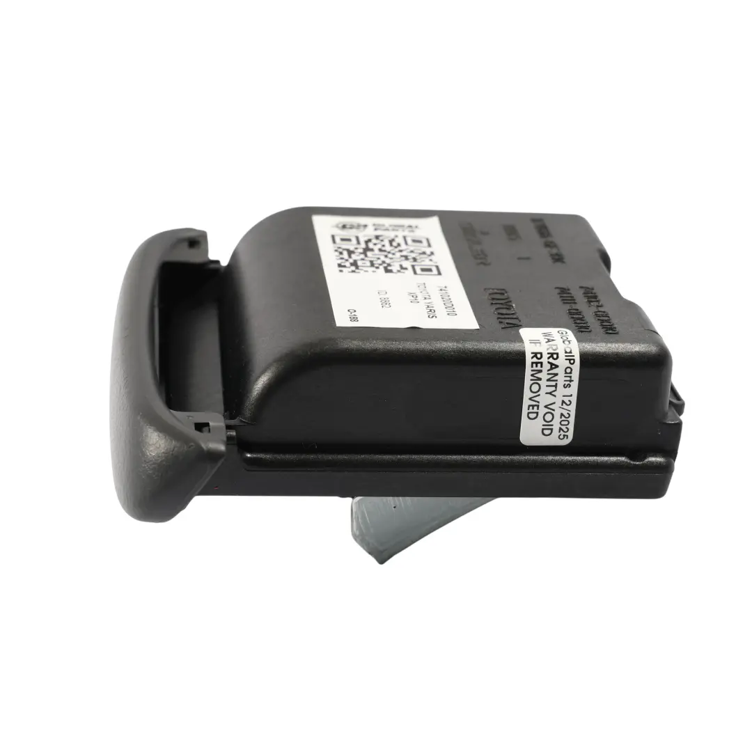 MK1 Cenicero Delantero Consola Central Negro para Toyota Yaris con número de pieza 741020D010 Toyota Yaris MK1 Cenicero Delantero Consola Central Negro - SKU 741020D010 - Número de pieza 741020D010