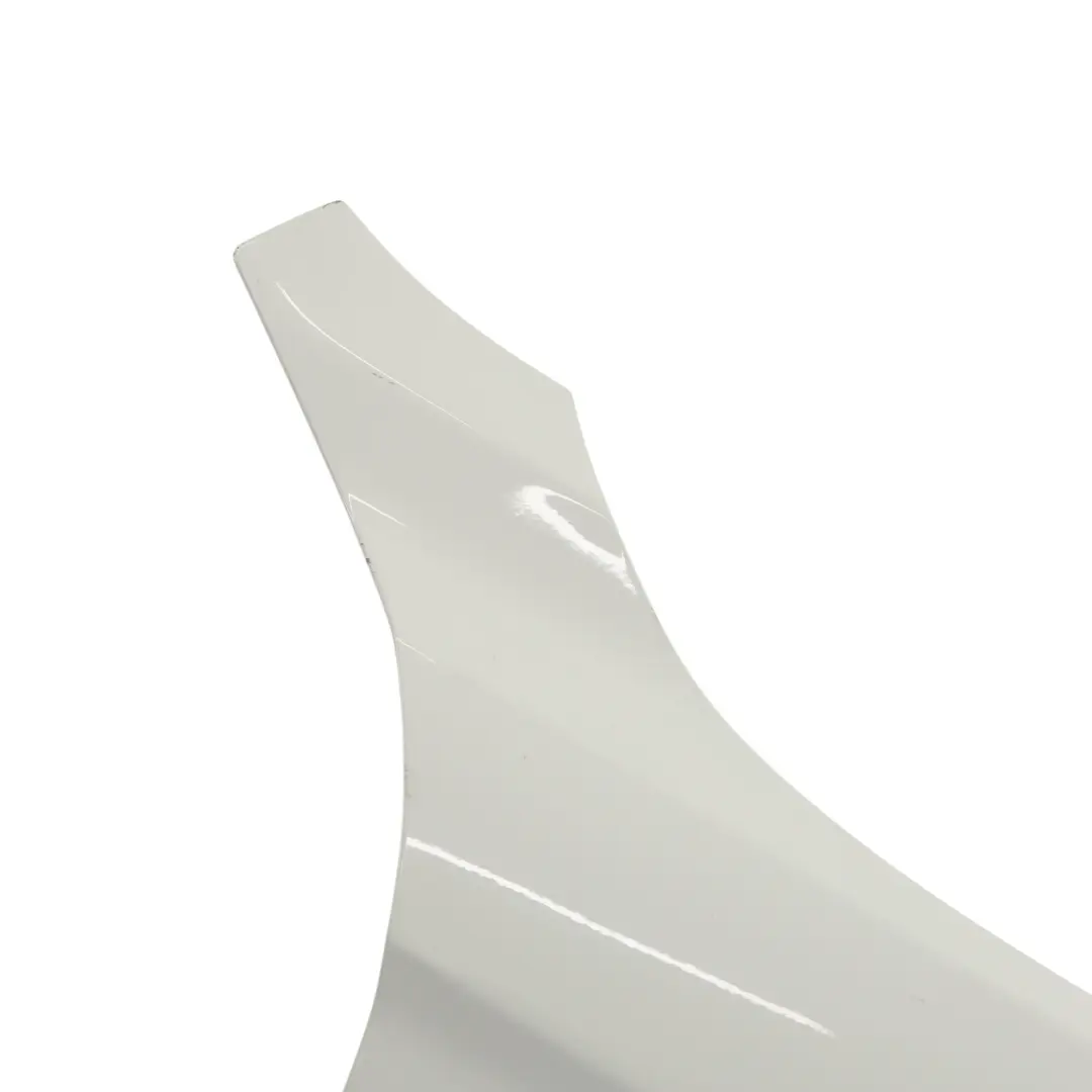 Aile Avant Droite Panneau Latéral Alpinweiss 3 Blanc - 300 pour BMW F32 F33 à propos du numéro de pièce 7438442 BMW F32 F33 Aile Avant Droite Panneau Latéral Alpinweiss 3 Blanc - 300 - SKU 7438442-AW1 - Numéro de pièce 7438442