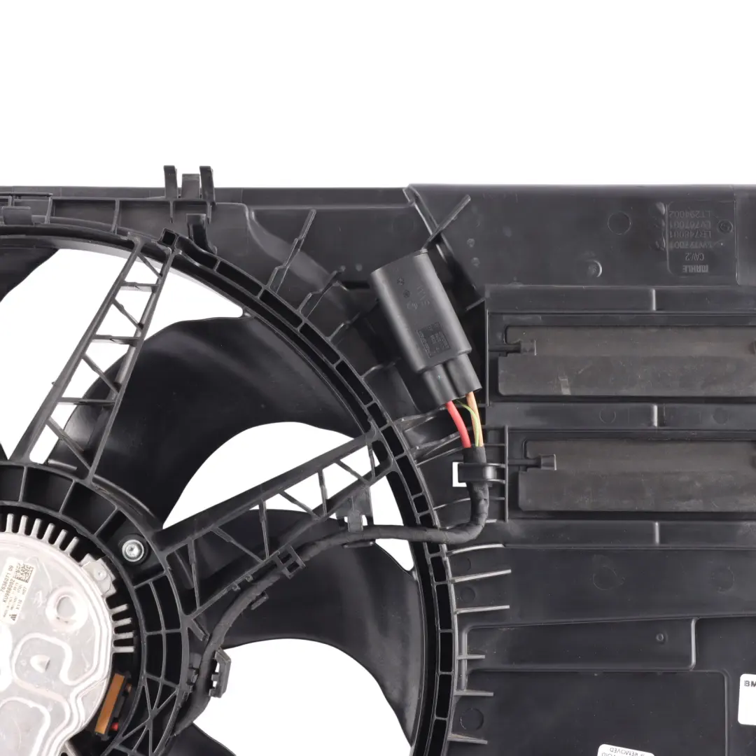 Coolant Fan Shroud Motor B38X 7646410 7636071 to BMW F45 F48 F39 Mini F60 Engine with Part number 7618207 BMW F45 F48 F39 Mini F60 Engine Coolant Fan Shroud Motor B38X 7646410 7636071 - SKU 7618207 - Part number 7618207