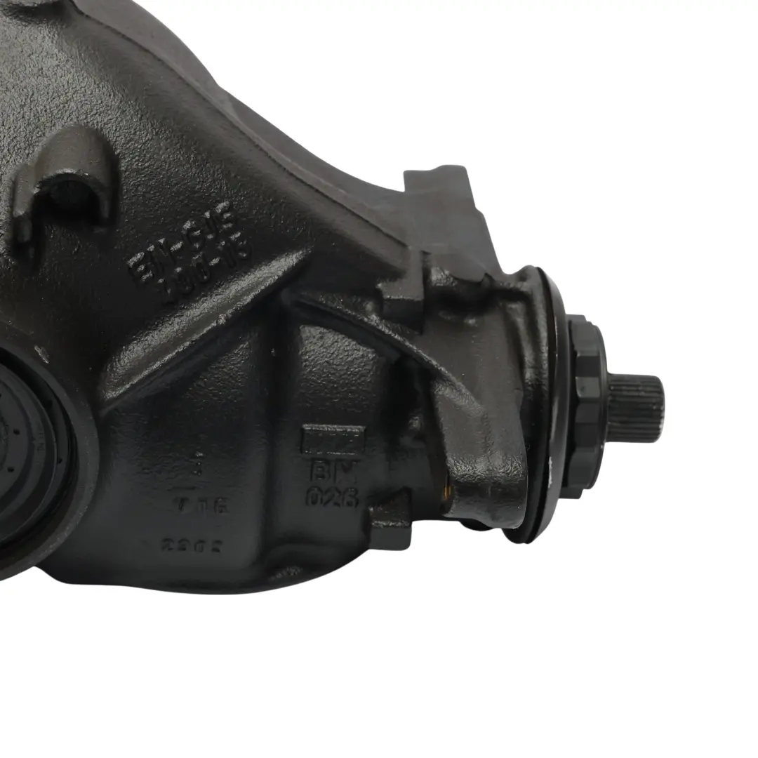 Eje Trasero Diferencial Diff I=3,15 GARANTÍA para BMW X5 F15 X6 F16 con número de pieza 7636996 BMW X5 F15 X6 F16 Eje Trasero Diferencial Diff I=3,15 GARANTÍA - SKU 7636996 - Número de pieza 7636996