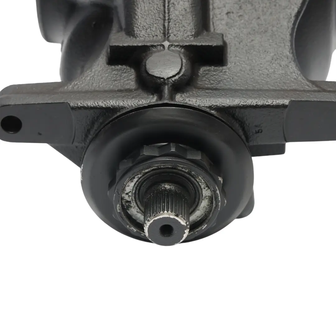 Axle Differential Diff I=3,15 WARRANTY to BMW X5 F15 X6 F16 Rear with Part number 7636996 BMW X5 F15 X6 F16 Rear Axle Differential Diff I=3,15 WARRANTY - SKU 7636996 - Part number 7636996