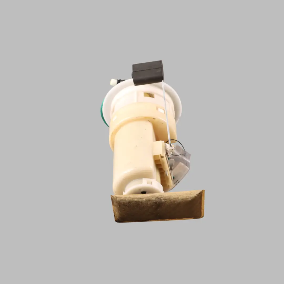 Toyota Yaris Mk1 Fuel Tank Pump Sender Unit Petrol In Tank - SKU 770200D010 - Part number 770200D010