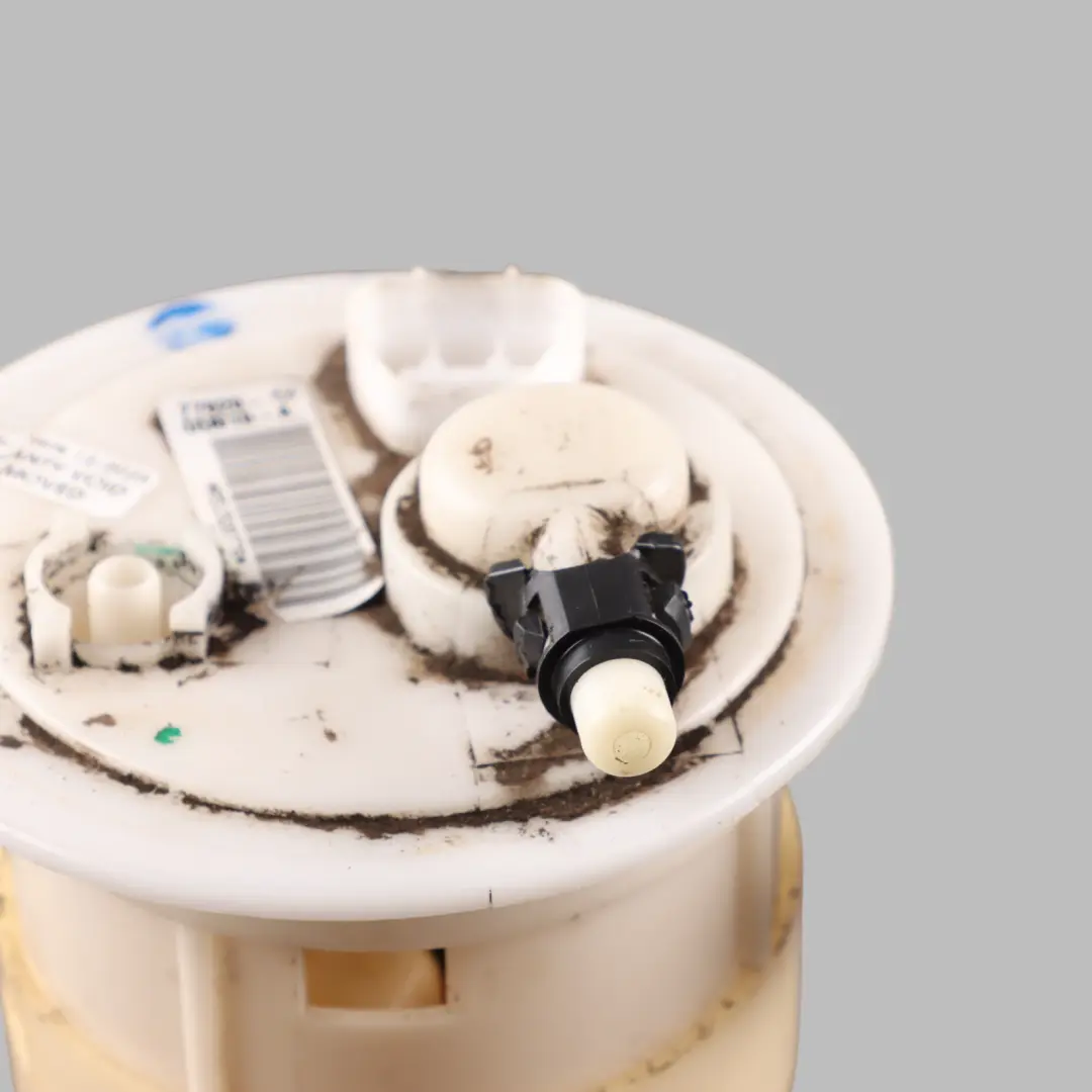 Mk1 Fuel Tank Pump Sender Unit Petrol In Tank to Toyota Yaris with Part number 770200D010 Toyota Yaris Mk1 Fuel Tank Pump Sender Unit Petrol In Tank - SKU 770200D010 - Part number 770200D010