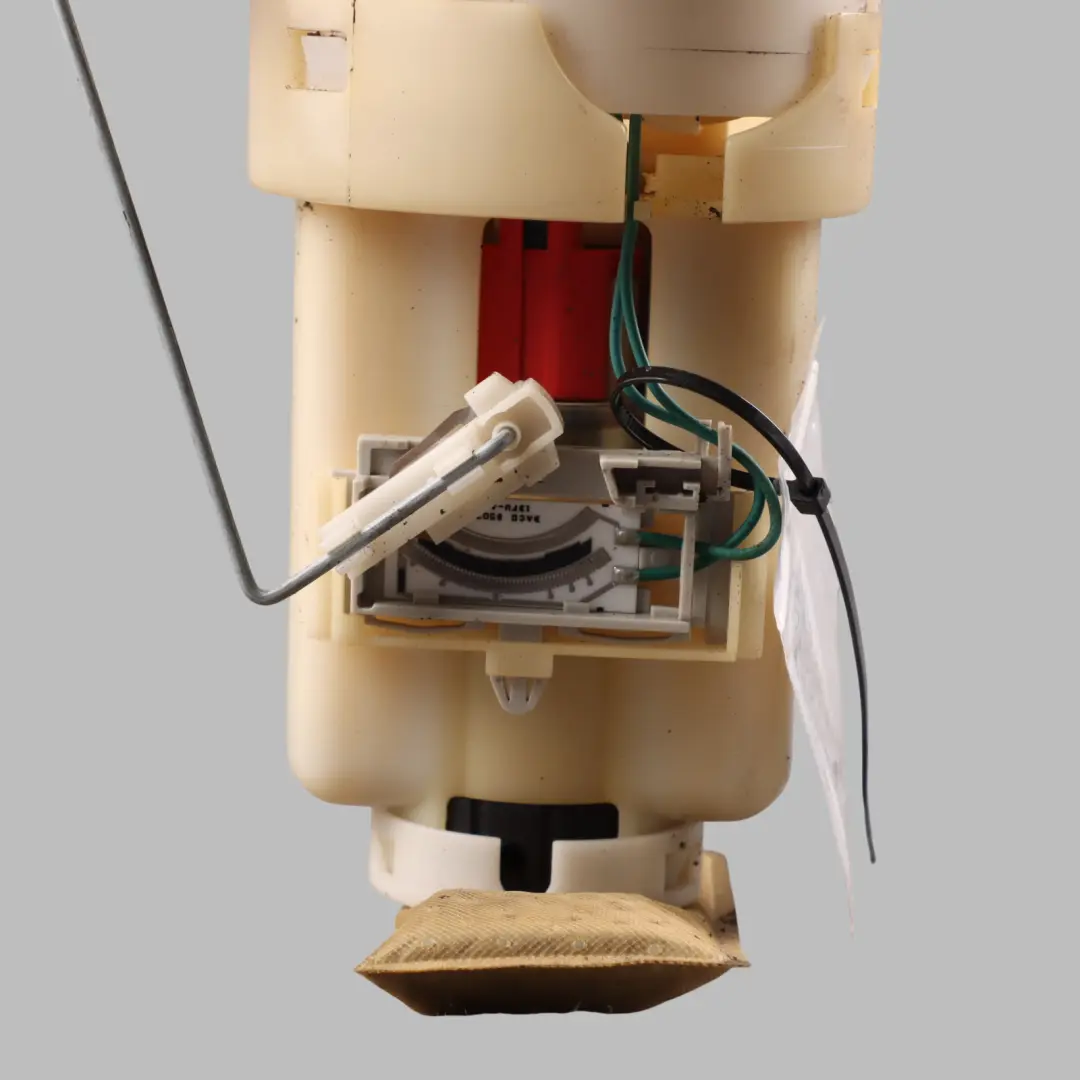 Toyota Yaris Mk1 Fuel Tank Pump Sender Unit Petrol In Tank - SKU 770200D010 - Part number 770200D010