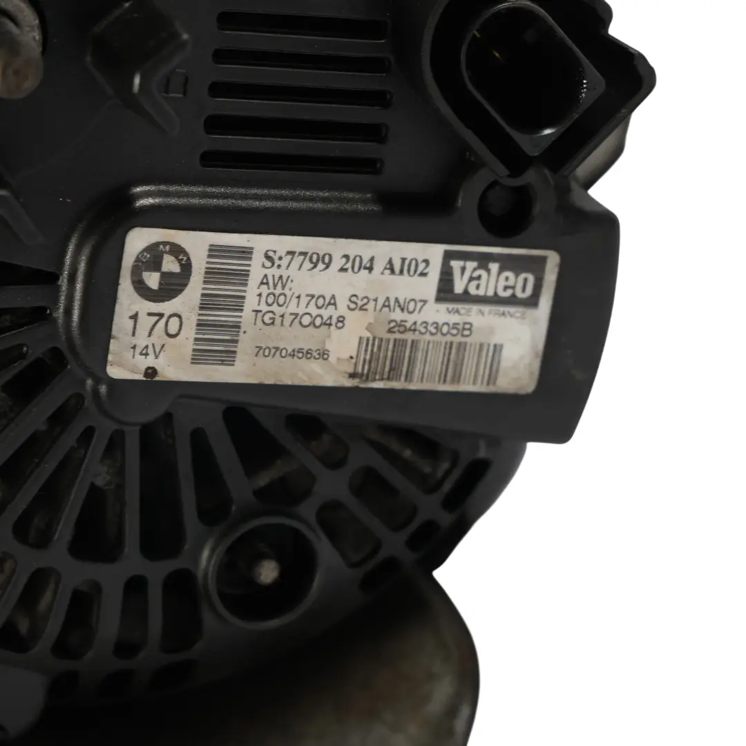Kompakt Generator VALEO 170A für BMW 3 5 7 er E90 E60 E61 E63 E64 E65 E83 LCI mit Teilenummer 7799204 BMW 3 5 7 er E90 E60 E61 E63 E64 E65 E83 LCI Kompakt Generator VALEO 170A - SKU 7799204 - Teilenummer 7799204