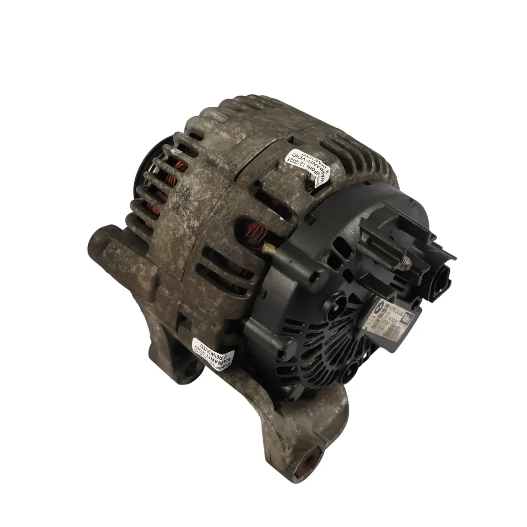BMW er E90 E60 E61 E63 E64 E65 E83 LCI Alternador Generador VALEO 170A - SKU 7799204 - Número de pieza 7799204