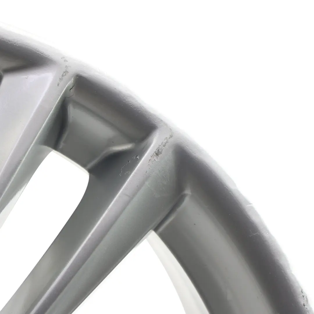 Cerchio Posteriore Lega 20" ET:41 10J M Doppie Razze 303 per BMW F01 F07 GT con numero di parte 7841824 BMW F01 F07 GT Cerchio Posteriore Lega 20" ET:41 10J M Doppie Razze 303 - SKU 7841824-1 - Numero di parte 7841824