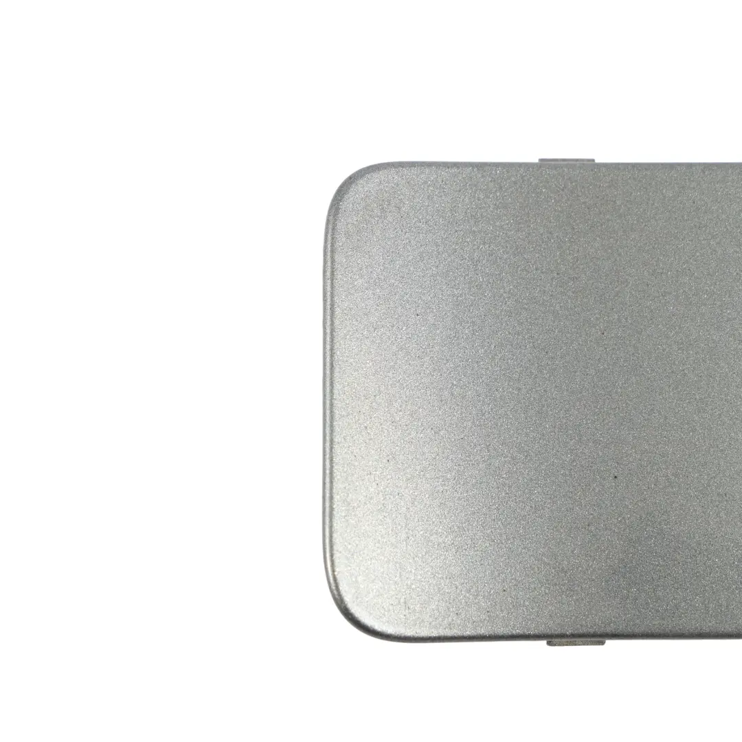 Paragolpes Trasero Ojo Remolque Tapa Izquierda Space Grau-A52 8038073 para BMW X1 E84 con número de pieza 7845543 BMW X1 E84 Paragolpes Trasero Ojo Remolque Tapa Izquierda Space Grau-A52 8038073 - SKU 7845543-SCG - Número de pieza 7845543