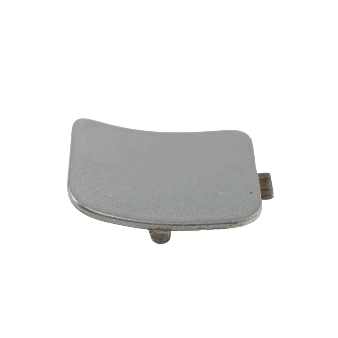 Paragolpes Trasero Ojo Remolque Tapa Izquierda Space Grau-A52 8038073 para BMW X1 E84 con número de pieza 7845543 BMW X1 E84 Paragolpes Trasero Ojo Remolque Tapa Izquierda Space Grau-A52 8038073 - SKU 7845543-SCG - Número de pieza 7845543