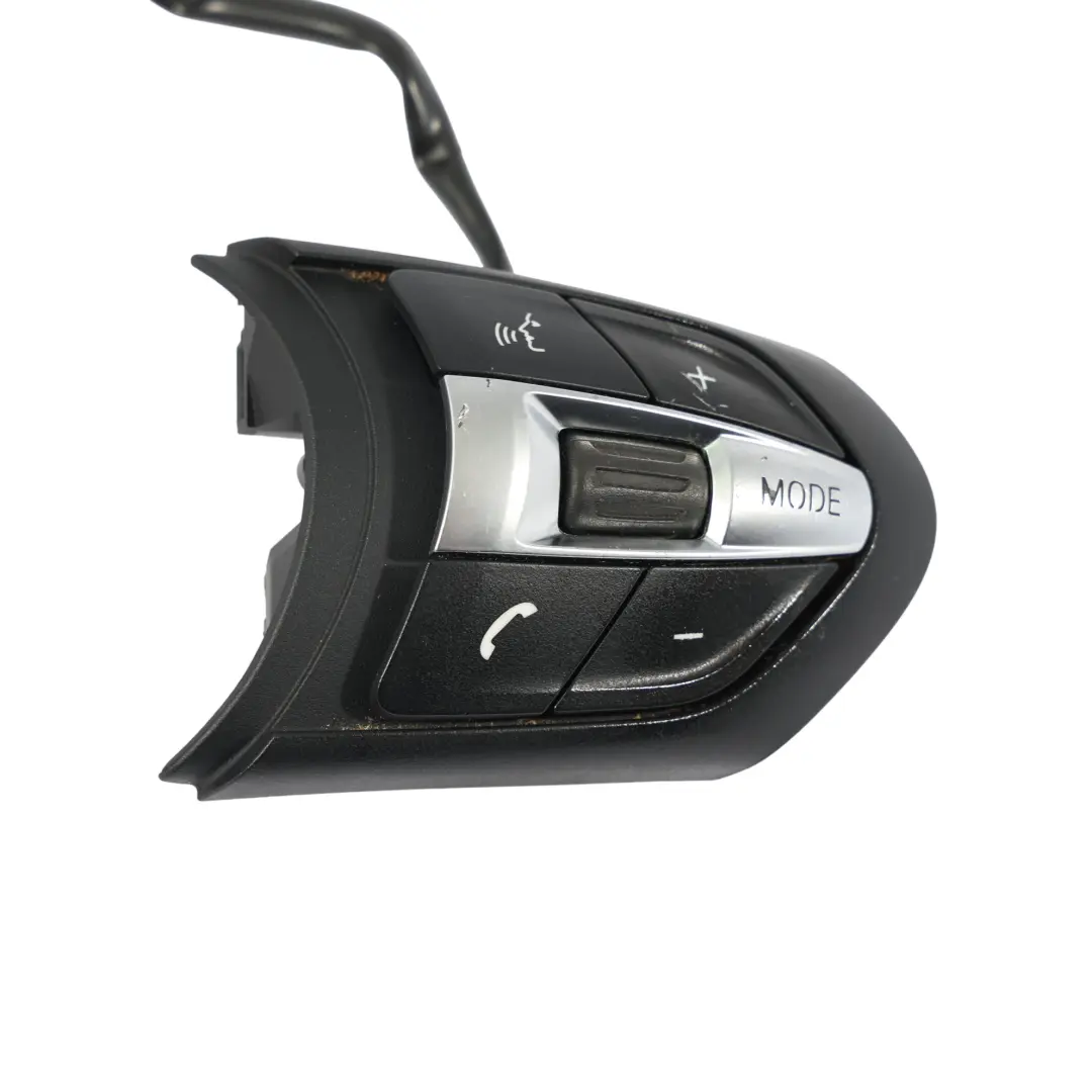 Tapa Interruptor Multifunción M Sport Volante para BMW F20 F21 F30 con número de pieza 7849411 BMW F20 F21 F30 Tapa Interruptor Multifunción M Sport Volante - SKU 7849411-2 - Número de pieza 7849411