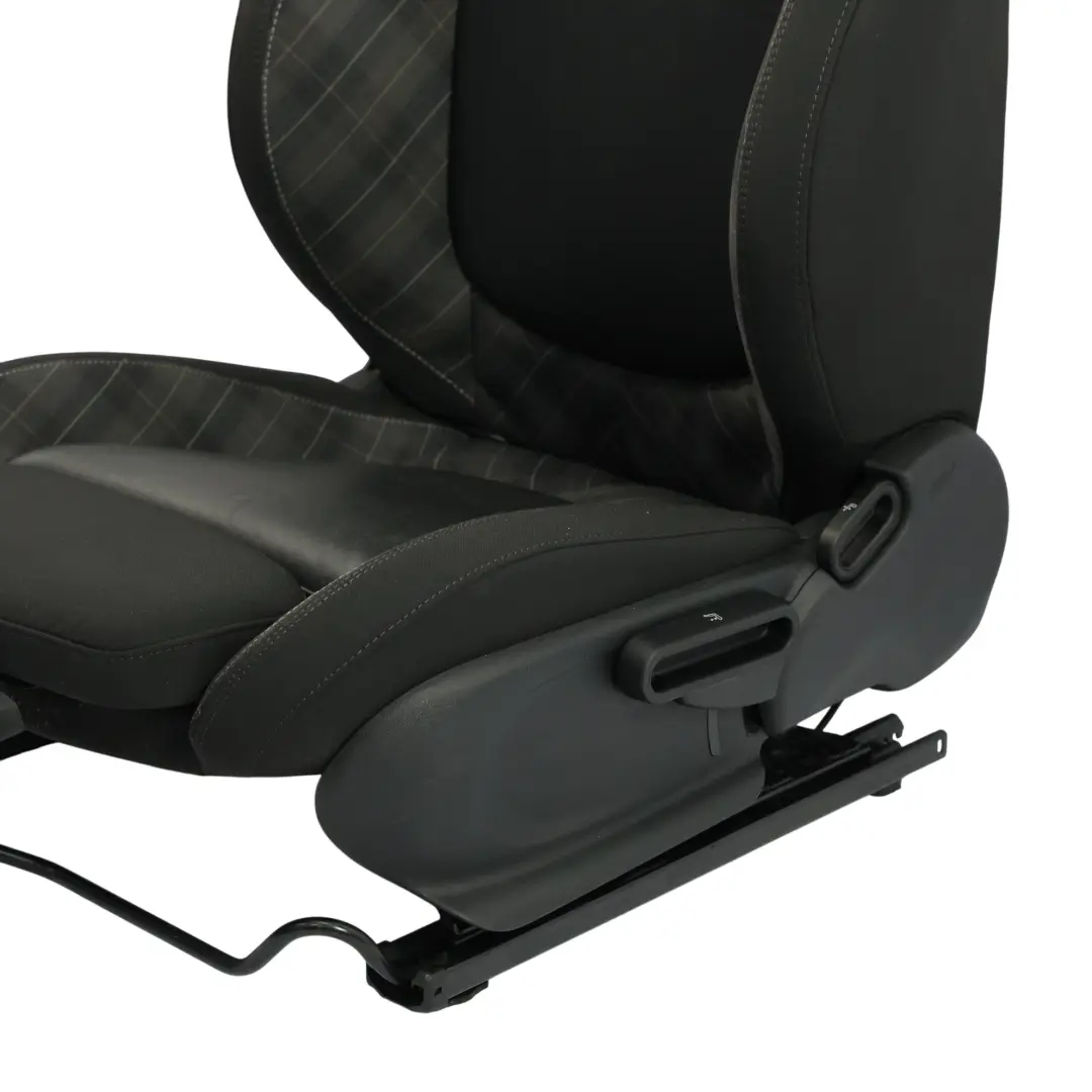 Sedile anteriore sportivo sinistro Interno Tessuto Pelle Diamante Nero per Mini F56 con numero di parte 7939981 Mini F56 Sedile anteriore sportivo sinistro Interno Tessuto Pelle Diamante Nero - SKU 7939981-3 - Numero di parte 7939981