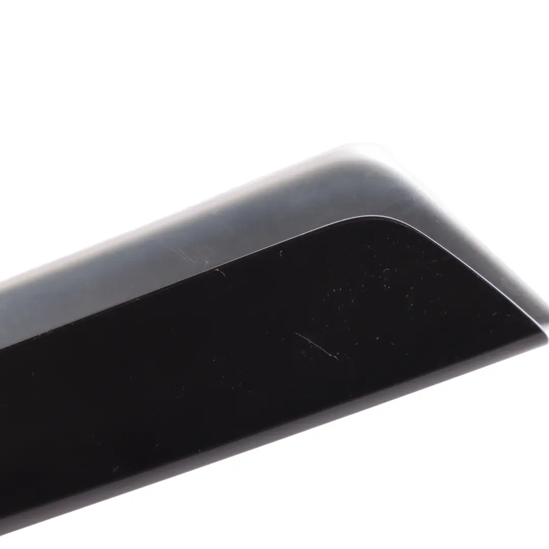 Front Door Trim Strip Cover Right O/S Pianolack Black to BMW F10 F11 with Part number 7974728 BMW F10 F11 Front Door Trim Strip Cover Right O/S Pianolack Black - SKU 7974728 - Part number 7974728