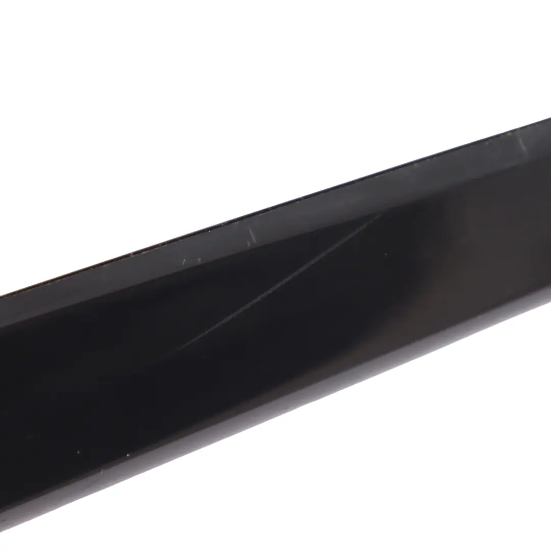 Door Trim Strip Cover Left N/S Pianolack Black to BMW F10 F11 Rear with Part number 7974729 BMW F10 F11 Rear Door Trim Strip Cover Left N/S Pianolack Black - SKU 7974729 - Part number 7974729