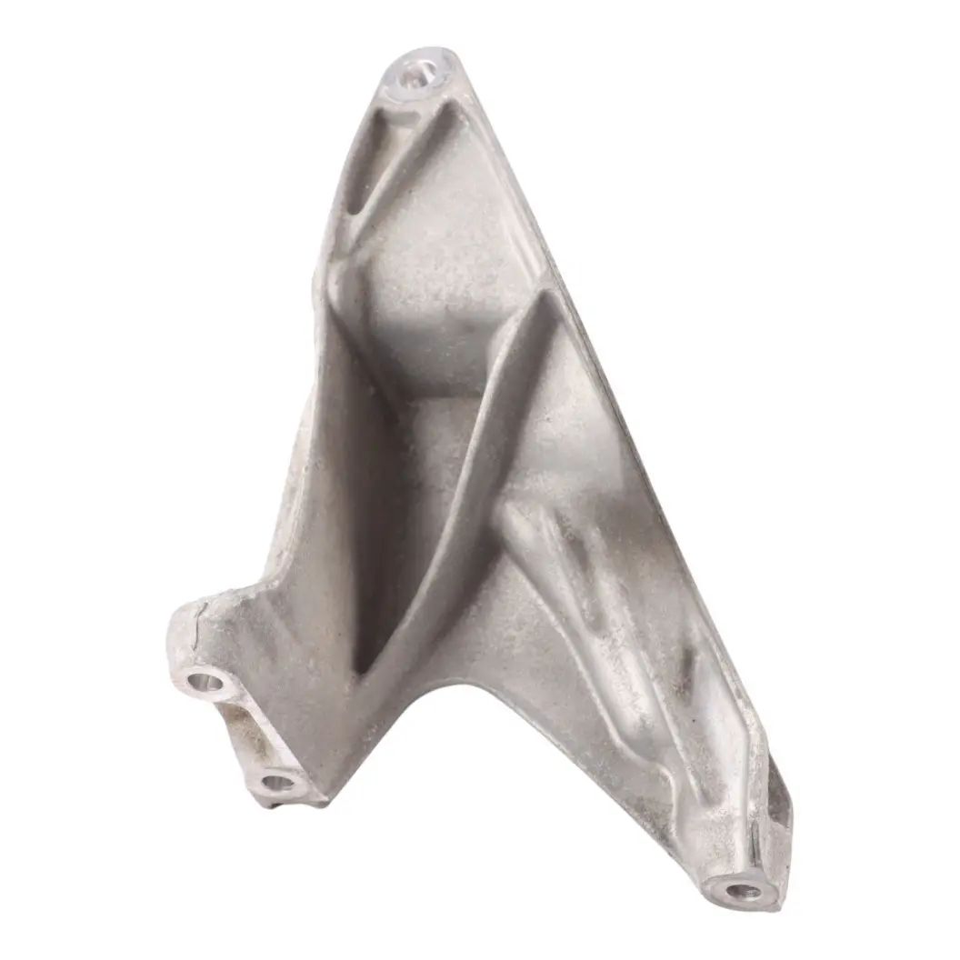 Volkswagen Transporter T6 Engine Support Mount Carrier Bracket Front - SKU 7E0199343B - Part number 7E0199343B