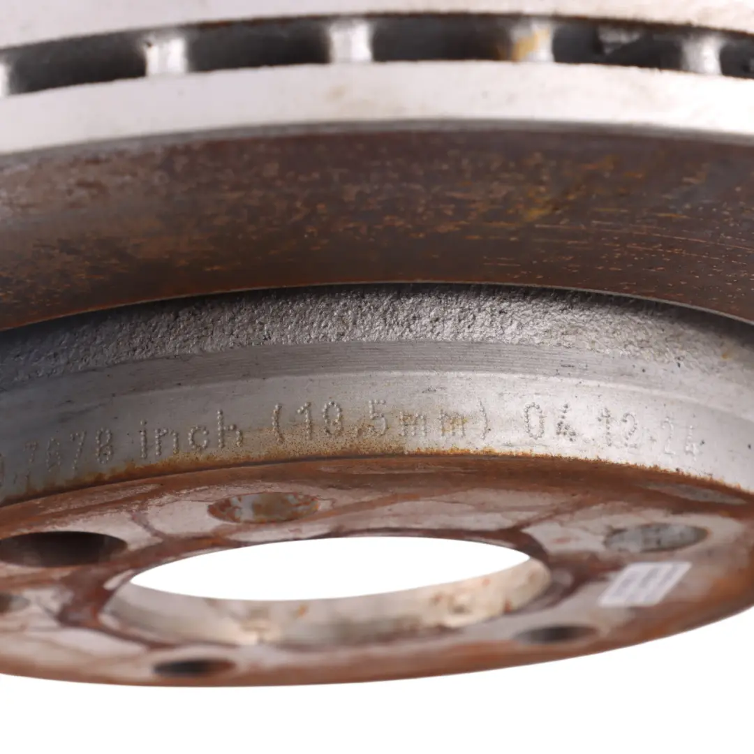 Axle Brake Disc Left Right N/O/S SET to Volkswagen Transporter T6 Rear with Part number 7E0615601D Volkswagen Transporter T6 Rear Axle Brake Disc Left Right N/O/S SET - SKU 7E0615601D - Part number 7E0615601D