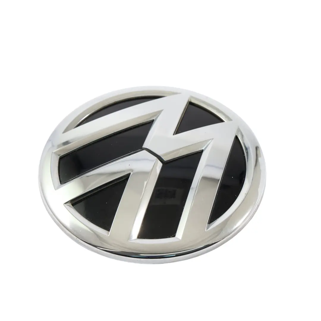 Hintere Abzeichen Emblem Heckklappe Logo für Volkswagen VW Transporter T6 mit Teilenummer 7E0853630D Volkswagen VW Transporter T6 Hintere Abzeichen Emblem Heckklappe Logo - SKU 7E0853630D - Teilenummer 7E0853630D
