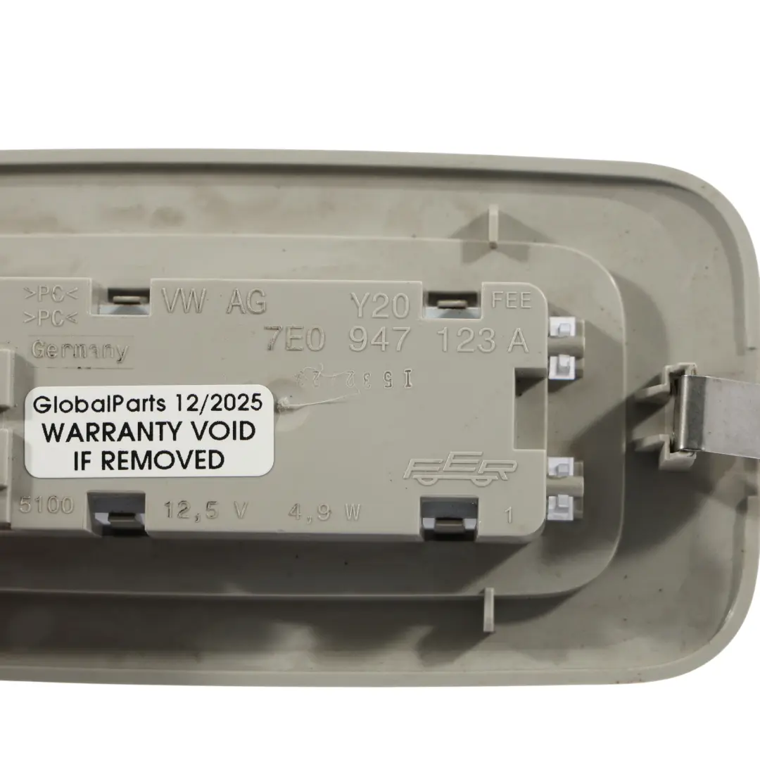 Panneau De Plafonnier Intérieur pour VW Volkswagen Transporter T6 à propos du numéro de pièce 7E0947123A VW Volkswagen Transporter T6 Panneau De Plafonnier Intérieur - SKU 7E0947123A - Numéro de pièce 7E0947123A