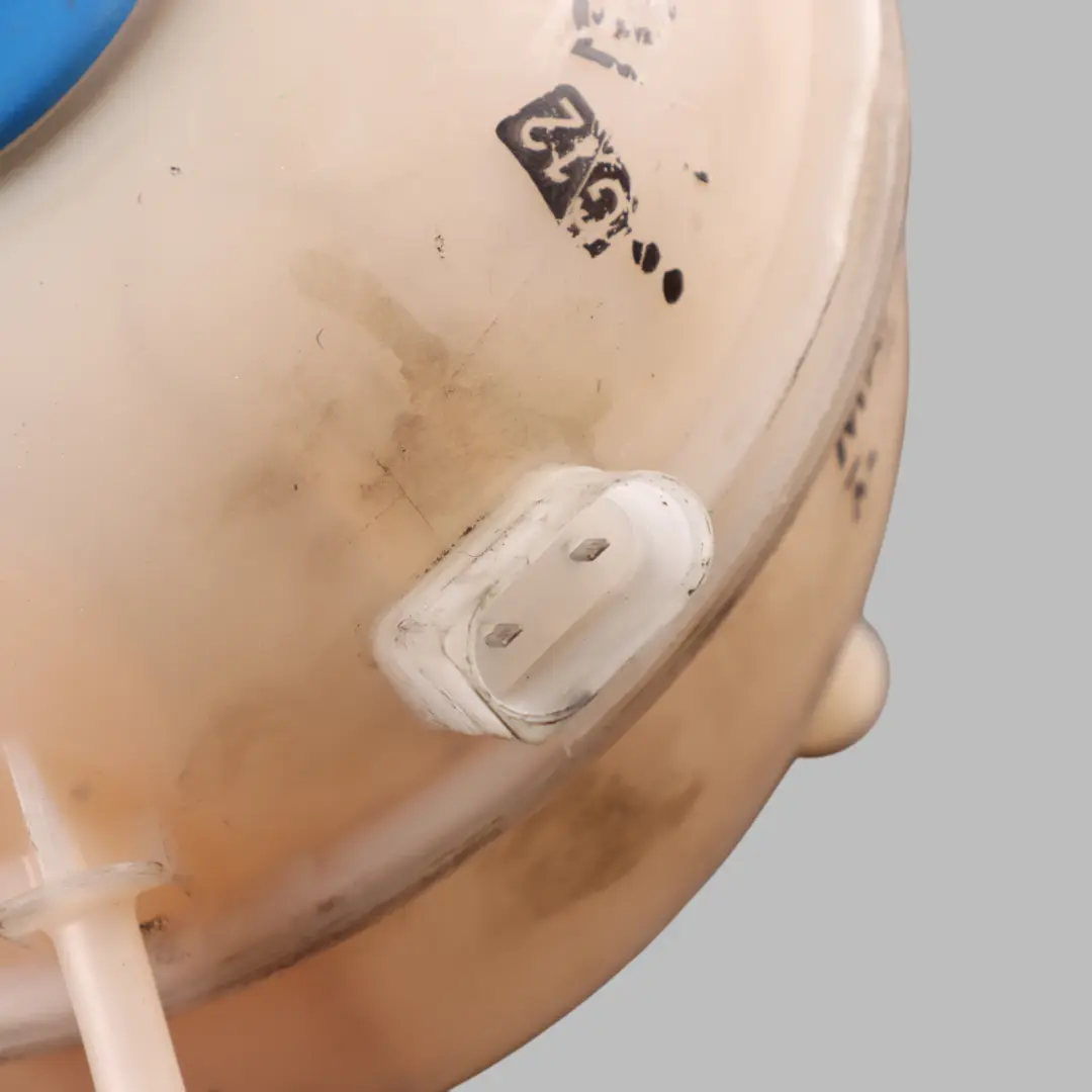 Coolant Expansion Overflow Tank Bottle to Volkswagen VW Transporter T5 with Part number 7H0121407B Volkswagen VW Transporter T5 Coolant Expansion Overflow Tank Bottle - SKU 7H0121407B - Part number 7H0121407B