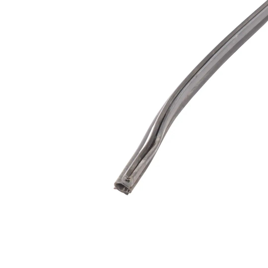 Volkswagen Transporter T6 Joint Étanchéité Capot Compartiment Moteur - SKU 7H0823737D - Numéro de pièce 7H0823737D