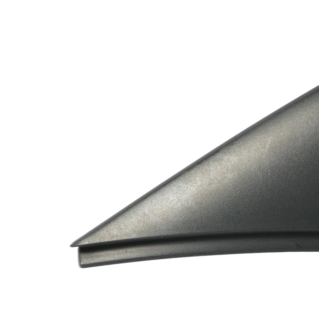 Coprispecchietto Porta Triangolo Trim Anteriore Destro per Volkswagen T5 con numero di parte 7H0857538 Volkswagen T5 Coprispecchietto Porta Triangolo Trim Anteriore Destro - SKU 7H0857538 - Numero di parte 7H0857538