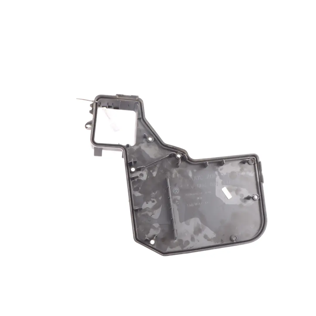 T6.1 Engine Bay Cover Main Fuse Box 7H0907300 to Volkswagen Transporter with Part number 7H0907299 Volkswagen Transporter T6.1 Engine Bay Cover Main Fuse Box 7H0907300 - SKU 7H0907299-1 - Part number 7H0907299