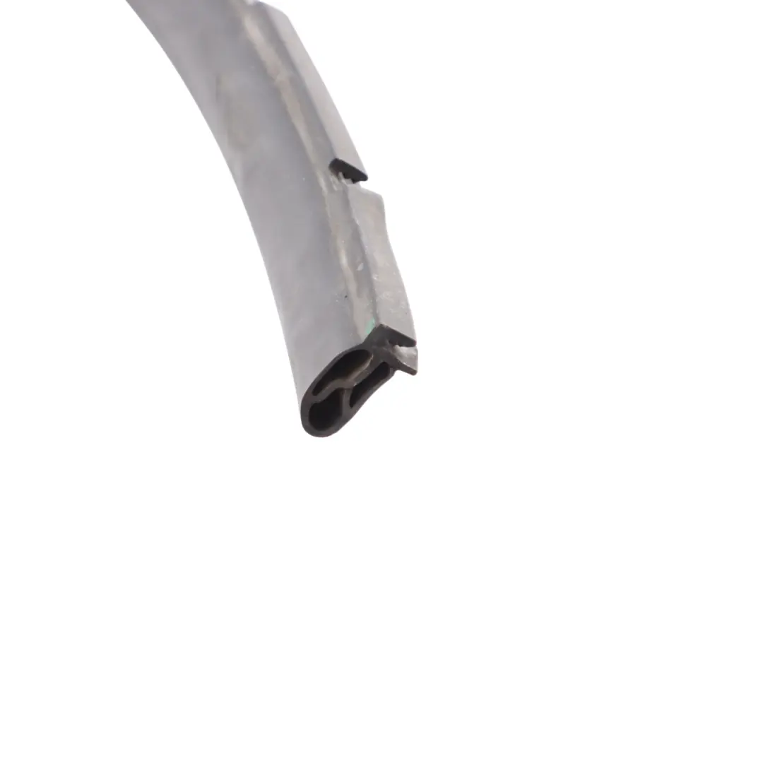 Upper Top Front Radiator Seal to Audi Q7 4L Volkswagen Touareg 7P5 with Part number 7L0121345 Audi Q7 4L Volkswagen Touareg 7P5 Upper Top Front Radiator Seal - SKU 7L0121345 - Part number 7L0121345