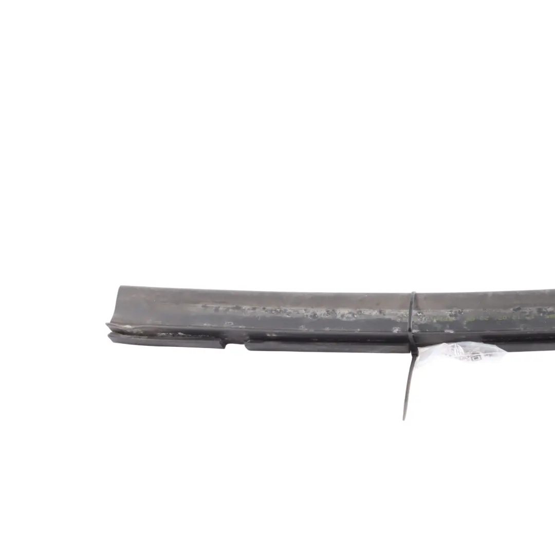 Audi Q7 4L Volkswagen Touareg 7P5 Upper Top Front Radiator Seal - SKU 7L0121345 - Part number 7L0121345